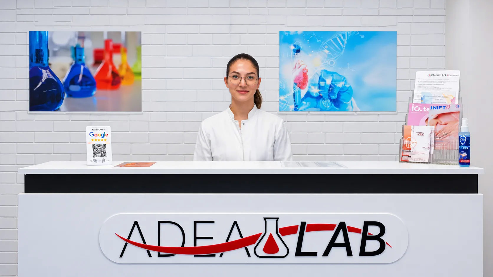 Smiling-Receptionist-at-ADEA-LAB